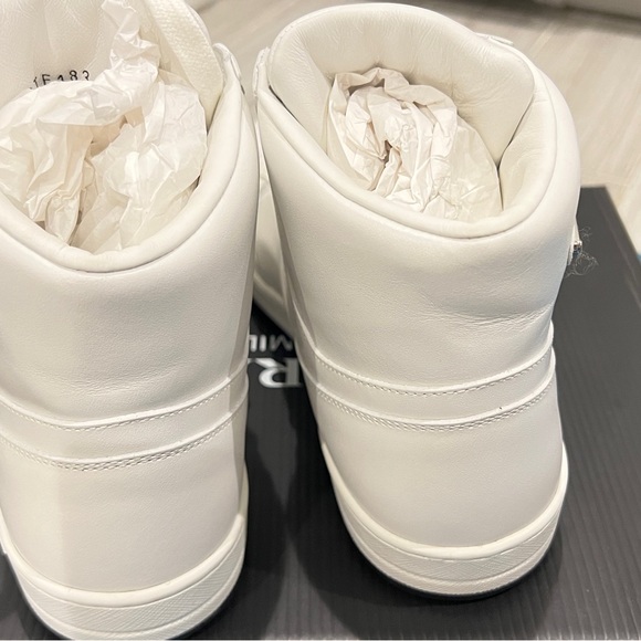 Prada high top sneaker in men size 5uk converted to size 8 or 8.5 in women. - Picture 3 of 7